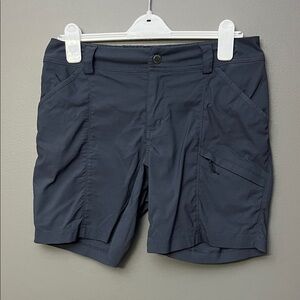 Duluth Trading Co Navy 7” Shorts - Size 8